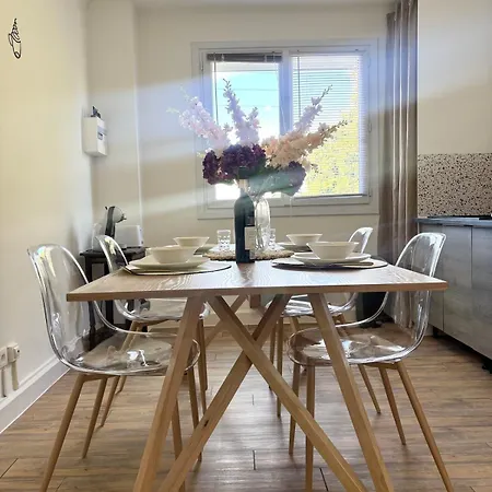 Climatisee -proche Arena & Grands Buffets Apartmán *